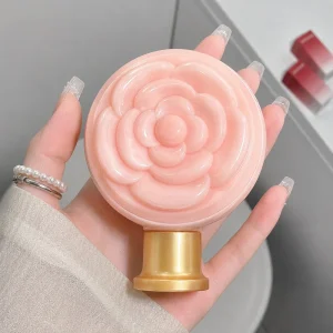 کرم دست گل رز بیوآکوا